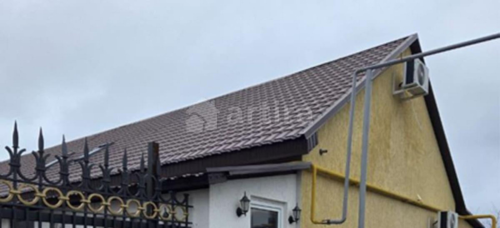 Таунхаус, 110 м2, 2 сотки, 2 эт. Энгельс - изображение 1