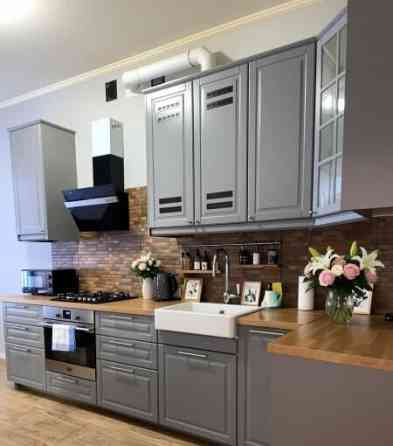 2-комн. квартира, 70 м2, 2/6 эт. Санкт-Петербург