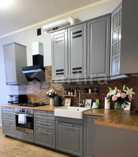 2-комн. квартира, 70 м2, 2/6 эт. Санкт-Петербург - изображение 1