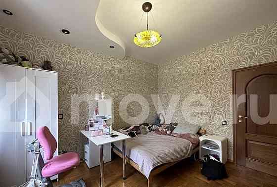 6-комн. квартира, 196 м2, 3/5 эт. Москва