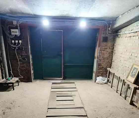 Гараж, 28 м2 Аксай