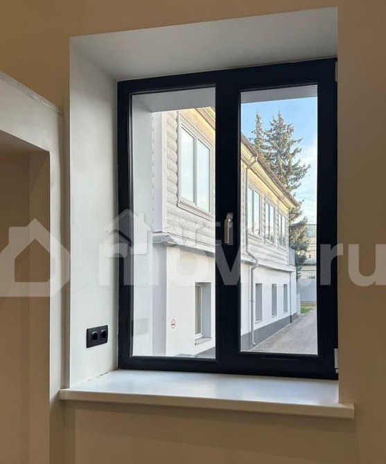 Студия, 45 м2, 1/4 эт. Москва - изображение 1