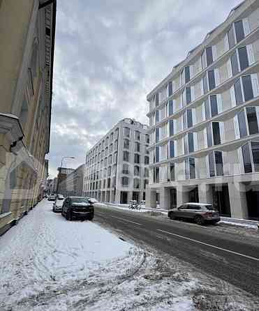 4-комн. апарт-ы, 192 м2, 4/5 эт. Москва