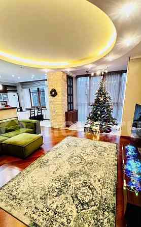 4-комн. квартира, 134 м2, 3/17 эт. Москва