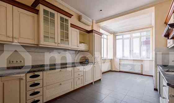 5-комн. квартира, 196.1 м2, 10/23 эт. Москва