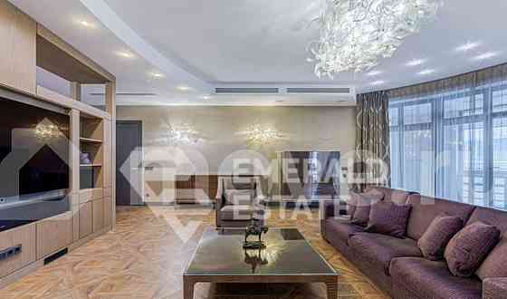 3-комн. квартира, 218.1 м2, 6/8 эт. Москва