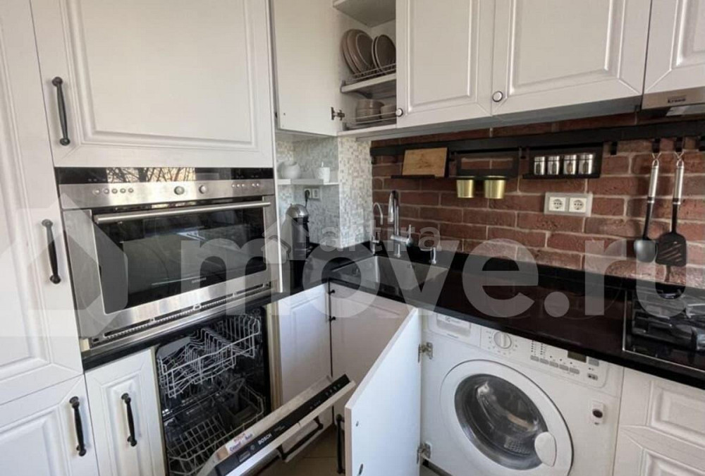 4-комн. квартира, 72 м2, 5/8 эт. Москва - изображение 2