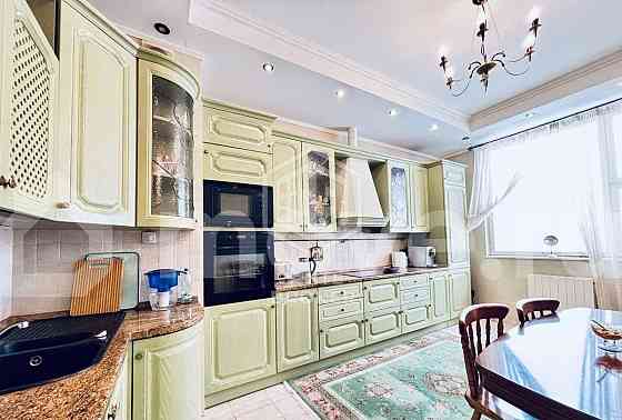 4-комн. квартира, 199 м2, 4/19 эт. Москва