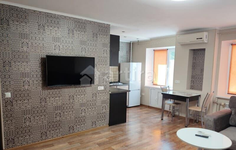 1-комн. квартира, 40 м2, 3/5 эт. Саратов - изображение 1