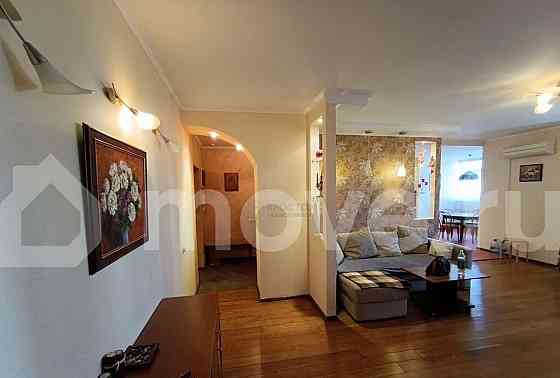 2-комн. квартира, 72.2 м2, 10/18 эт. Москва