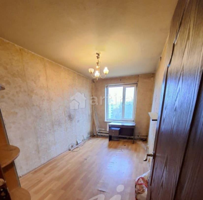 Комната, 15 м2, 9/9 эт. Москва - изображение 1