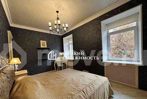 3-комн. квартира, 71.2 м2, 2/5 эт. Москва