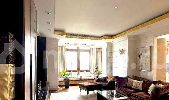 4-комн. квартира, 169.5 м2, 7/38 эт. Москва