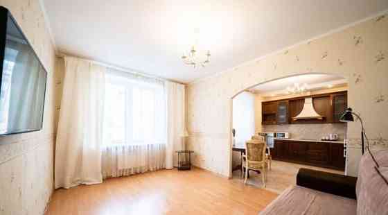 2-комн. квартира, 68 м2, 10/19 эт. Санкт-Петербург