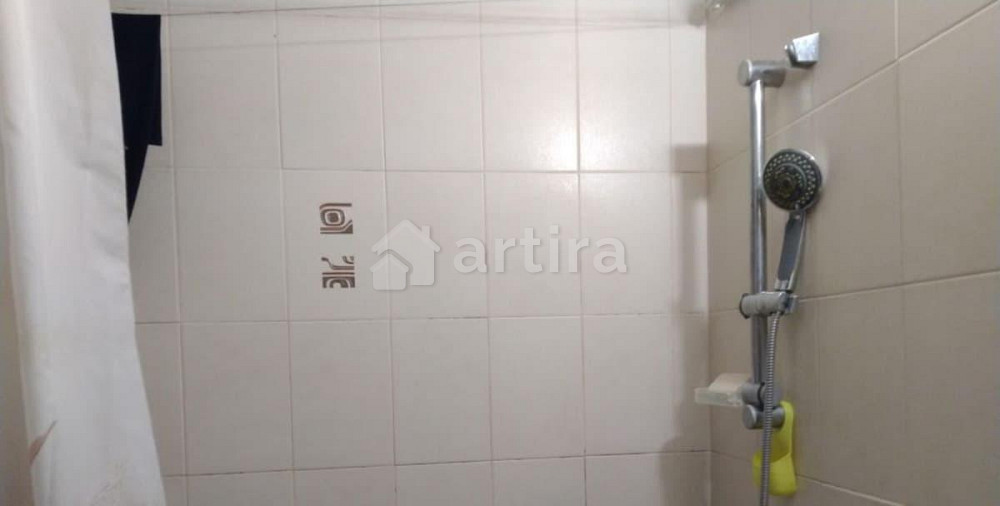 Комната, 56 м2, 2/5 эт. Наро-Фоминск - изображение 2