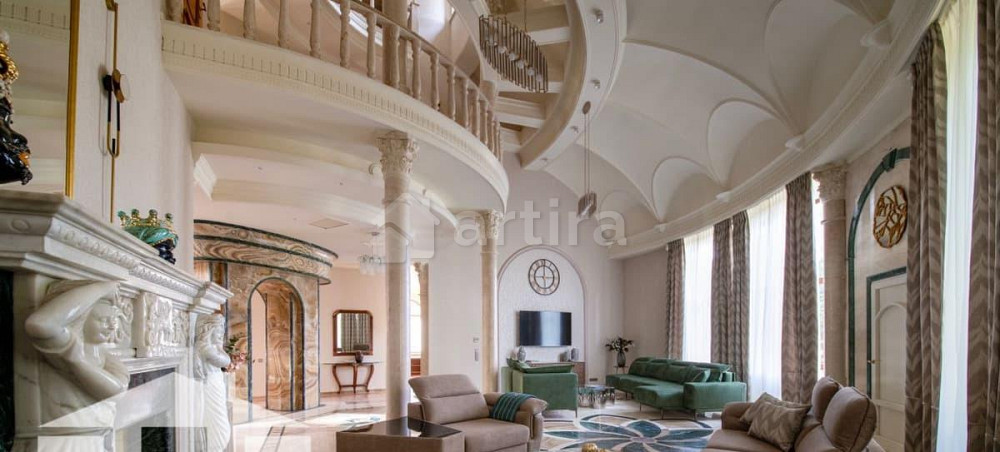 Коттедж, 900 м2, 30 соток, 4 эт. Королев - изображение 1