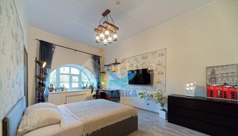 2-комн. квартира, 98 м2, 2/3 эт. Санкт-Петербург - изображение 1