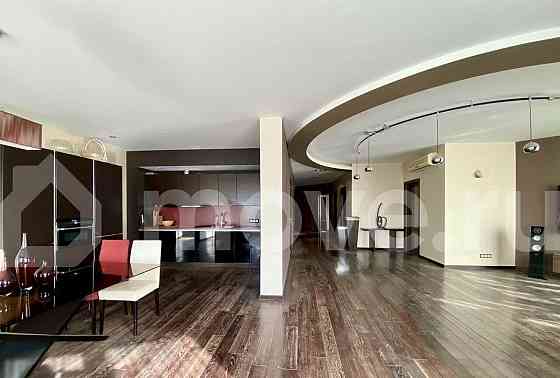 4-комн. квартира, 187.5 м2, 32/50 эт. Москва