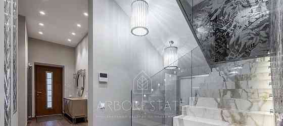 Таунхаус, 280 м2, 2.87 сотки, 3 эт. Истра