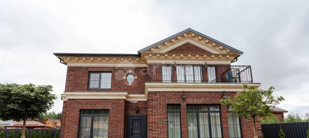 Дом, 186.4 м2, 10.92 сотки, 2 эт. Москва - изображение 1