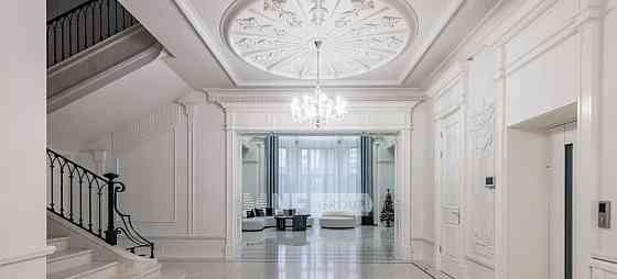 Коттедж, 1373 м2, 24 сотки, 3 эт. Химки