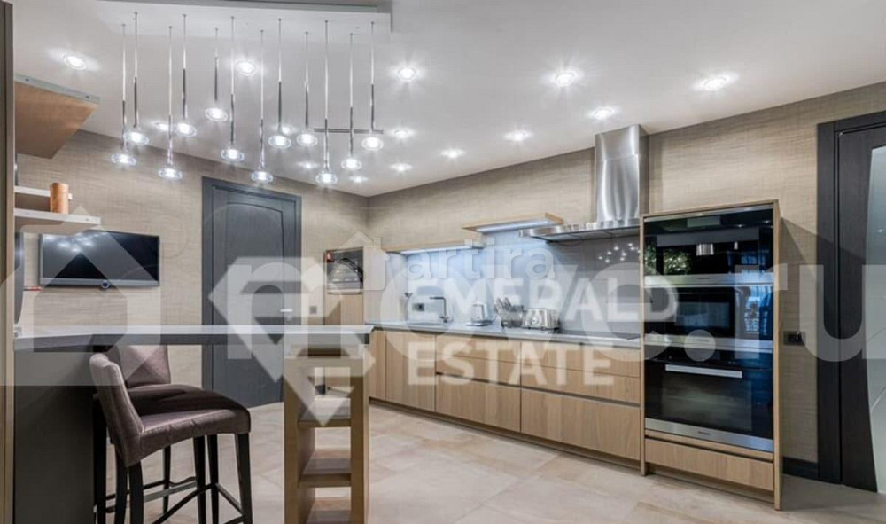 3-комн. квартира, 218.1 м2, 6/8 эт. Москва - изображение 6