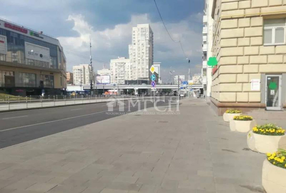 2-комн. квартира, 69 м2, 5/15 эт. Москва - изображение 2