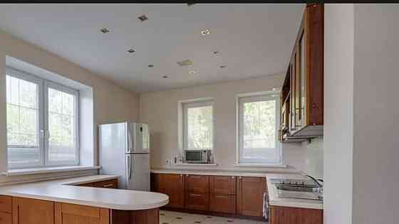 Коттедж, 385 м2, 15 соток, 3 эт. Красногорск