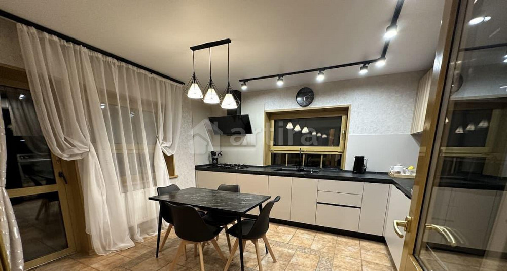 Дом, 200 м2, 12 соток, 2 эт. Наро-Фоминск - изображение 2