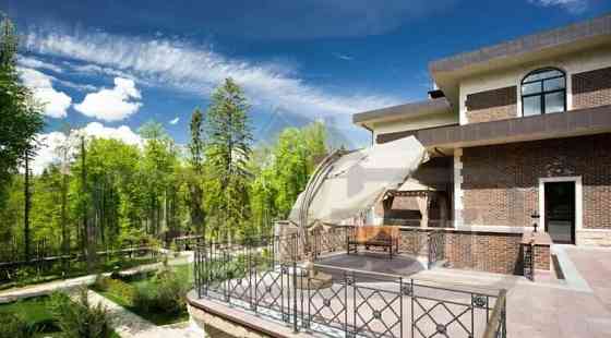 Коттедж, 4000 м2 Одинцово