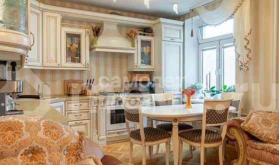 4-комн. квартира, 99.8 м2, 4/5 эт. Москва