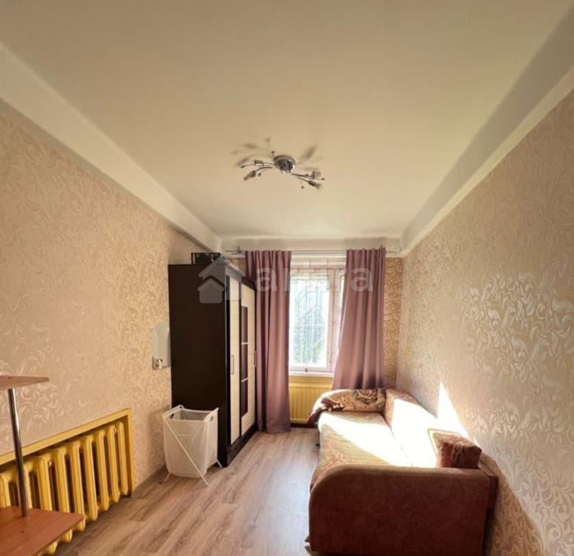 Комната, 11 м2, 1/9 эт. Санкт-Петербург - изображение 2