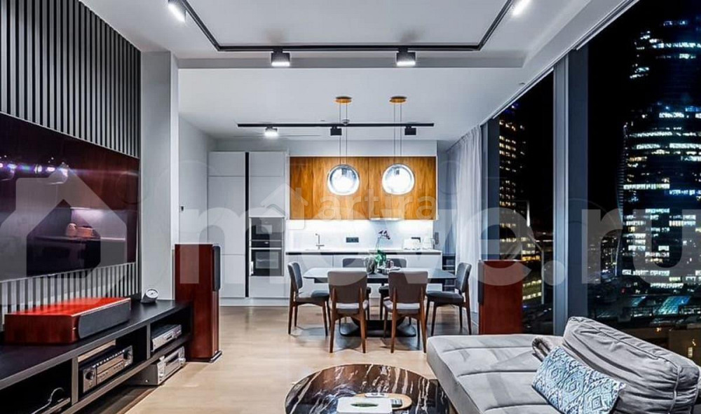 3-комн. апарт-ы, 90 м2, 25/78 эт. Москва - изображение 1