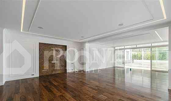 6-комн. квартира, 477.8 м2, 2/4 эт. Москва