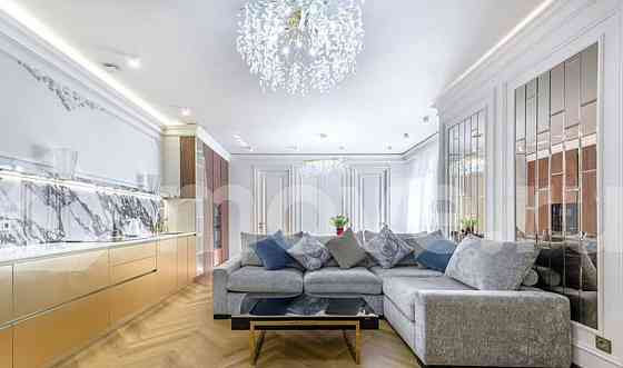 4-комн. квартира, 98 м2, 37/48 эт. Москва