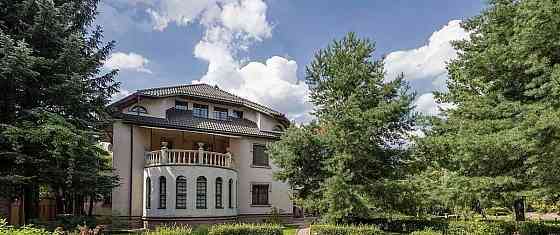 Дом, 1100 м2, 30 соток, 3 эт. Одинцово