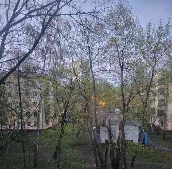 Комната, 50 м2, 3/5 эт. Москва