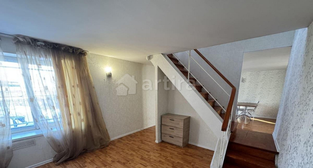 Коттедж, 210 м2, 6 соток, 3 эт. Верхняя Пышма - изображение 2