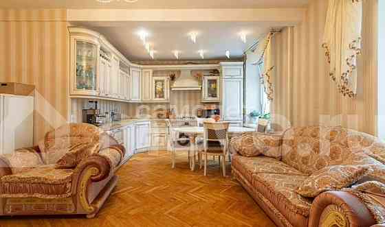 4-комн. квартира, 99.8 м2, 4/5 эт. Москва