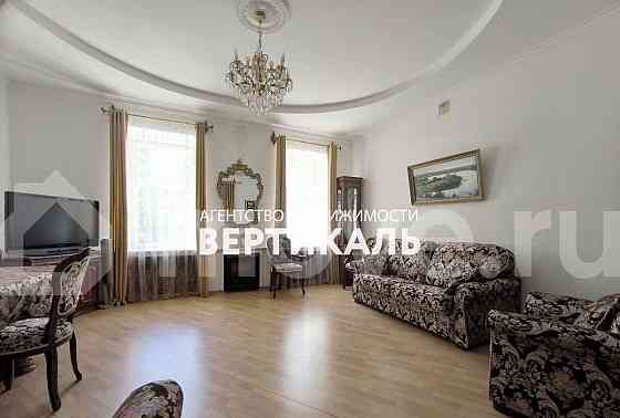 4-комн. квартира, 120 м2, 2/4 эт. Москва