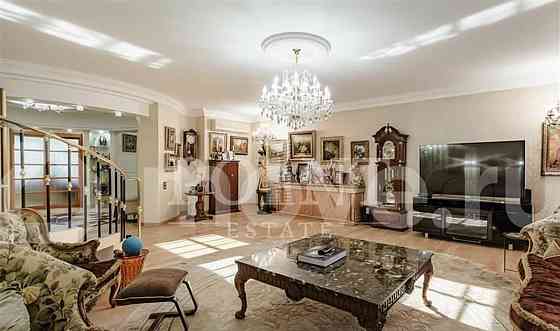 Квартира, 383 м2, 5/5 эт. Москва