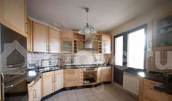 3-комн. квартира, 97.7 м2, 8/12 эт. Москва