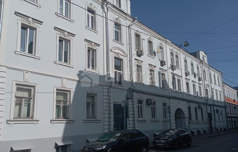 3-комн. квартира, 104 м2, 3/3 эт. Москва - изображение 1