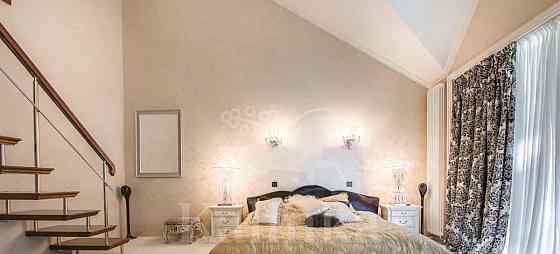 Дом, 1100 м2, 40 соток, 3 эт. Одинцово