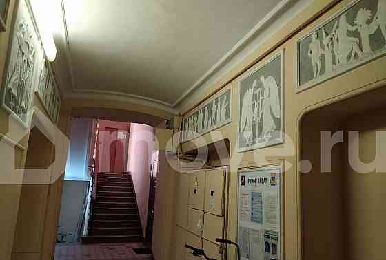 5-комн. квартира, 122 м2, 4/5 эт. Москва