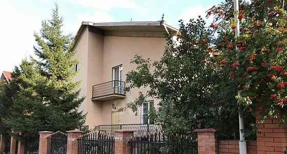 Дом, 210 м2, 9 соток, 3 эт. Кудряшовский