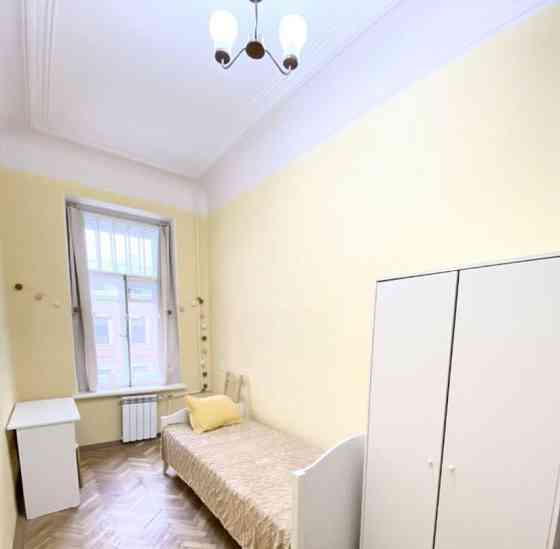 Комната, 140 м2, 3/8 эт. Санкт-Петербург