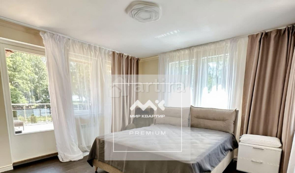 Коттедж, 220 м2, 10 соток, 2 эт. Санкт-Петербург - изображение 1