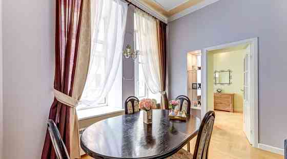 3-комн. апарт-ы, 90 м2, 3/5 эт. Санкт-Петербург