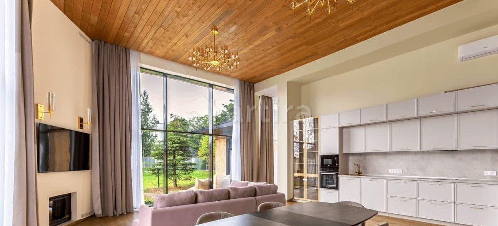 Дом, 280 м2, 14 соток, 2 эт. Санкт-Петербург - изображение 1